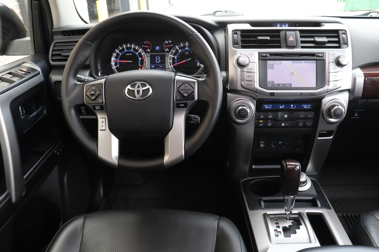 Toyota 4Runner Limited 4WD 2015