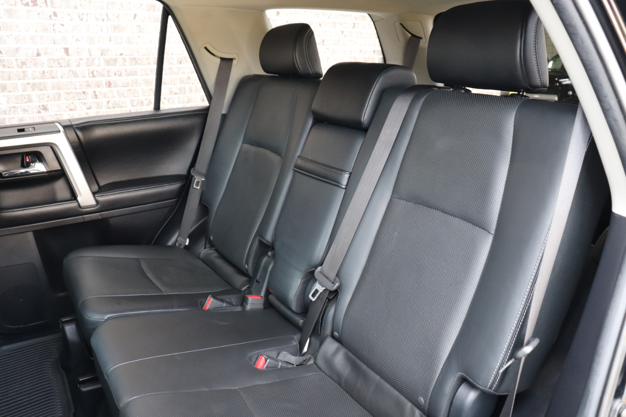 Toyota 4Runner Limited 4WD 2015