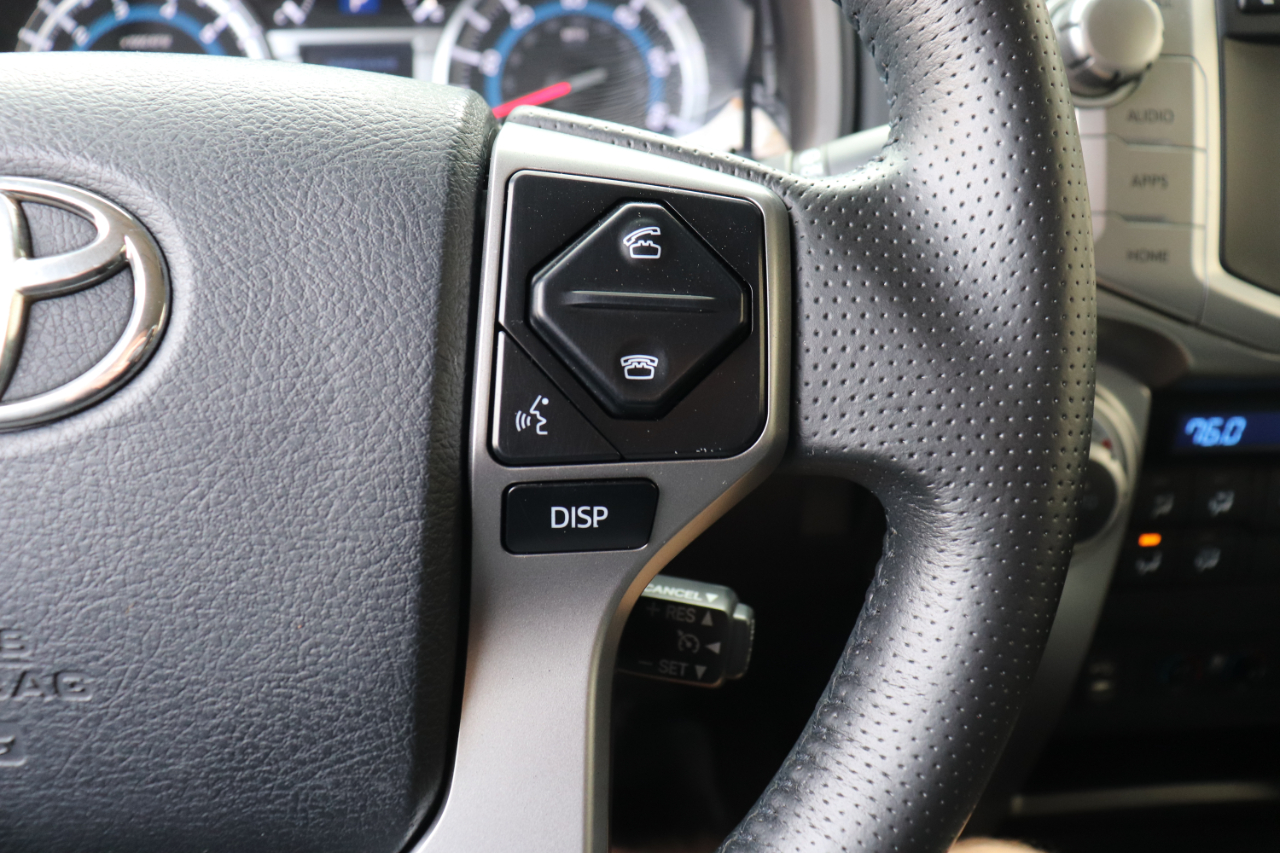 Toyota 4Runner Limited 4WD 2015