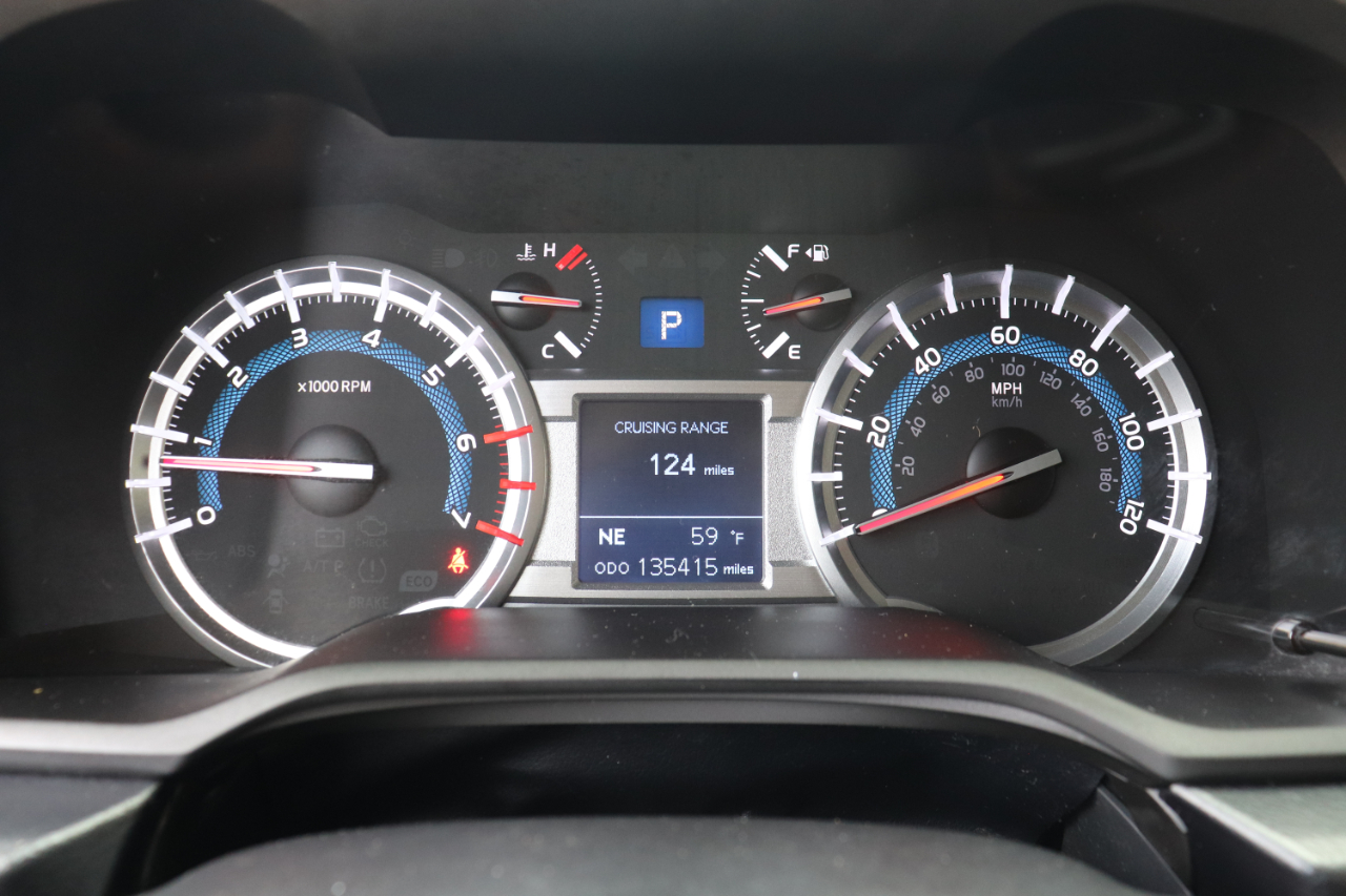 Toyota 4Runner Limited 4WD 2015