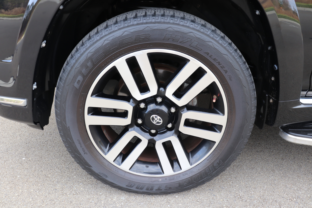 Toyota 4Runner Limited 4WD 2015