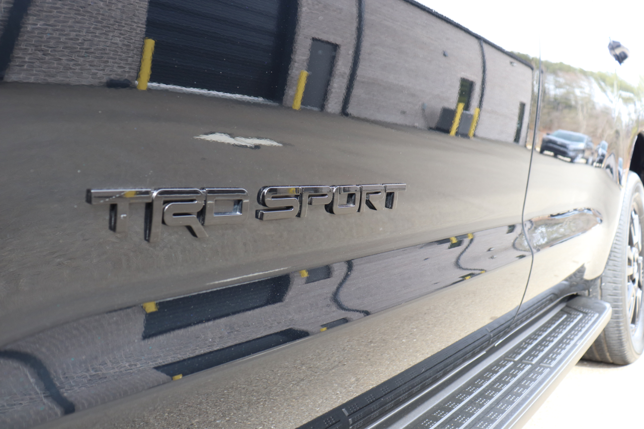 Toyota Sequoia TRD Sport 4WD 2022