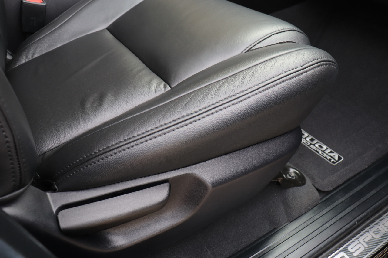 Toyota Sequoia TRD Sport 4WD 2022