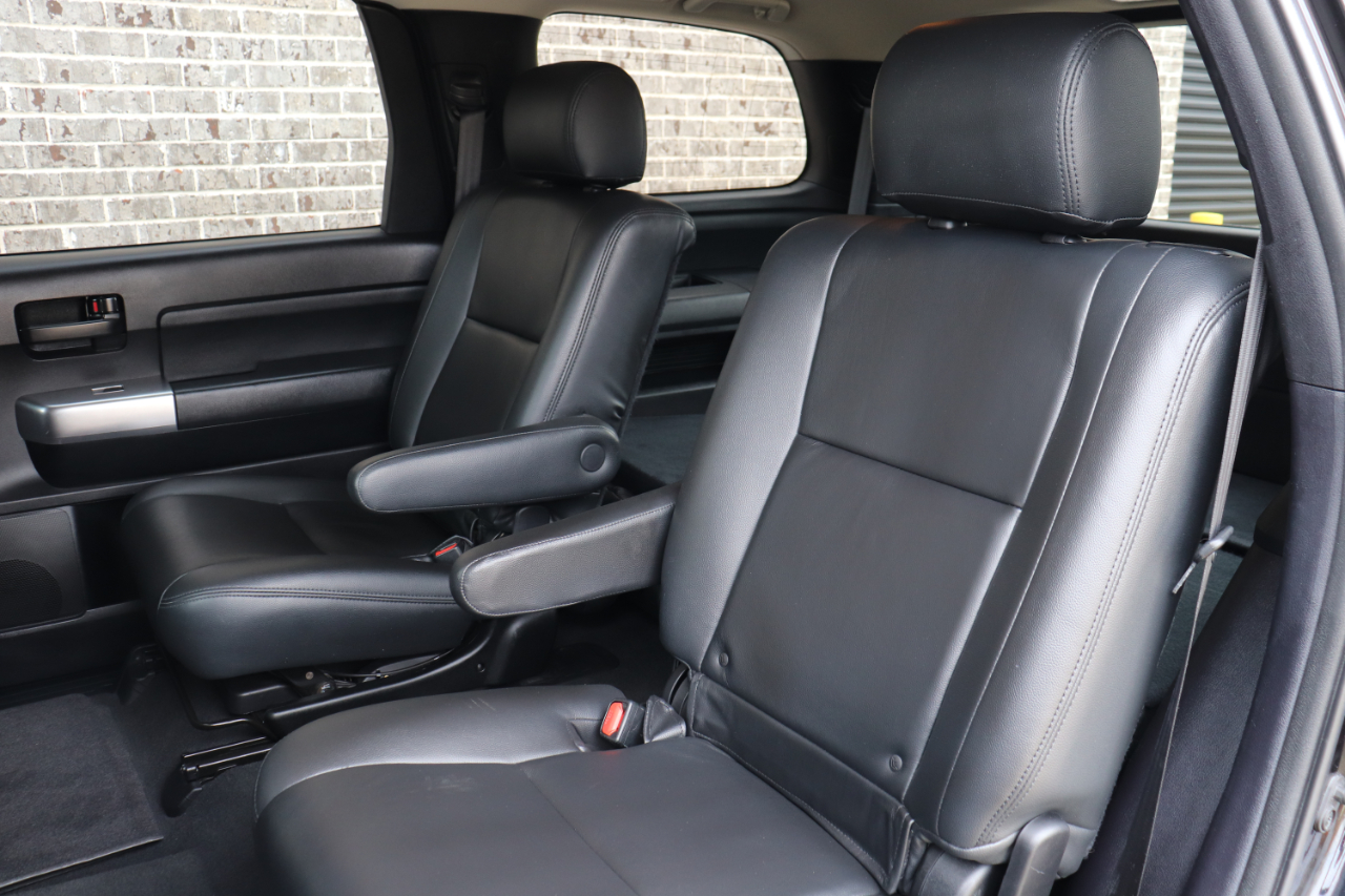 Toyota Sequoia TRD Sport 4WD 2022