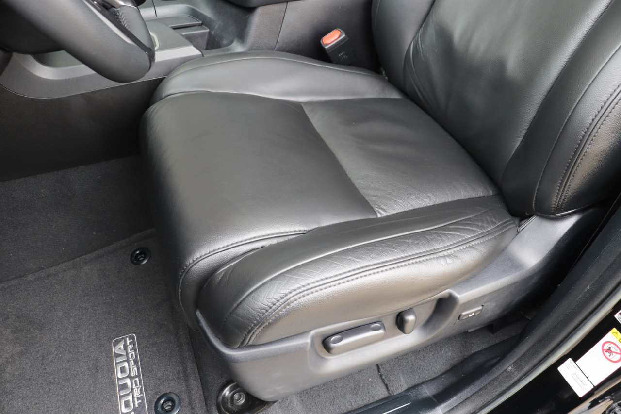 Toyota Sequoia TRD Sport 4WD 2022