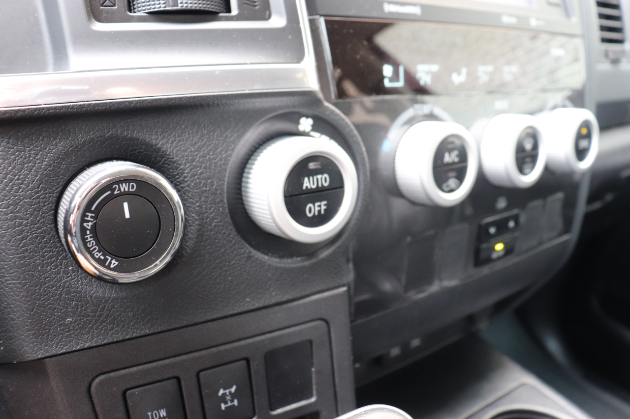 Toyota Sequoia TRD Sport 4WD 2022