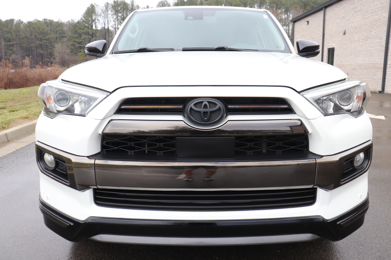 Toyota 4Runner Limited Nightshade 4WD (Natl) 2020