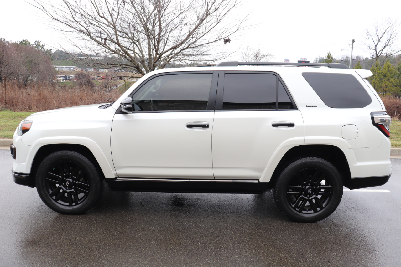Toyota 4Runner Limited Nightshade 4WD (Natl) 2020