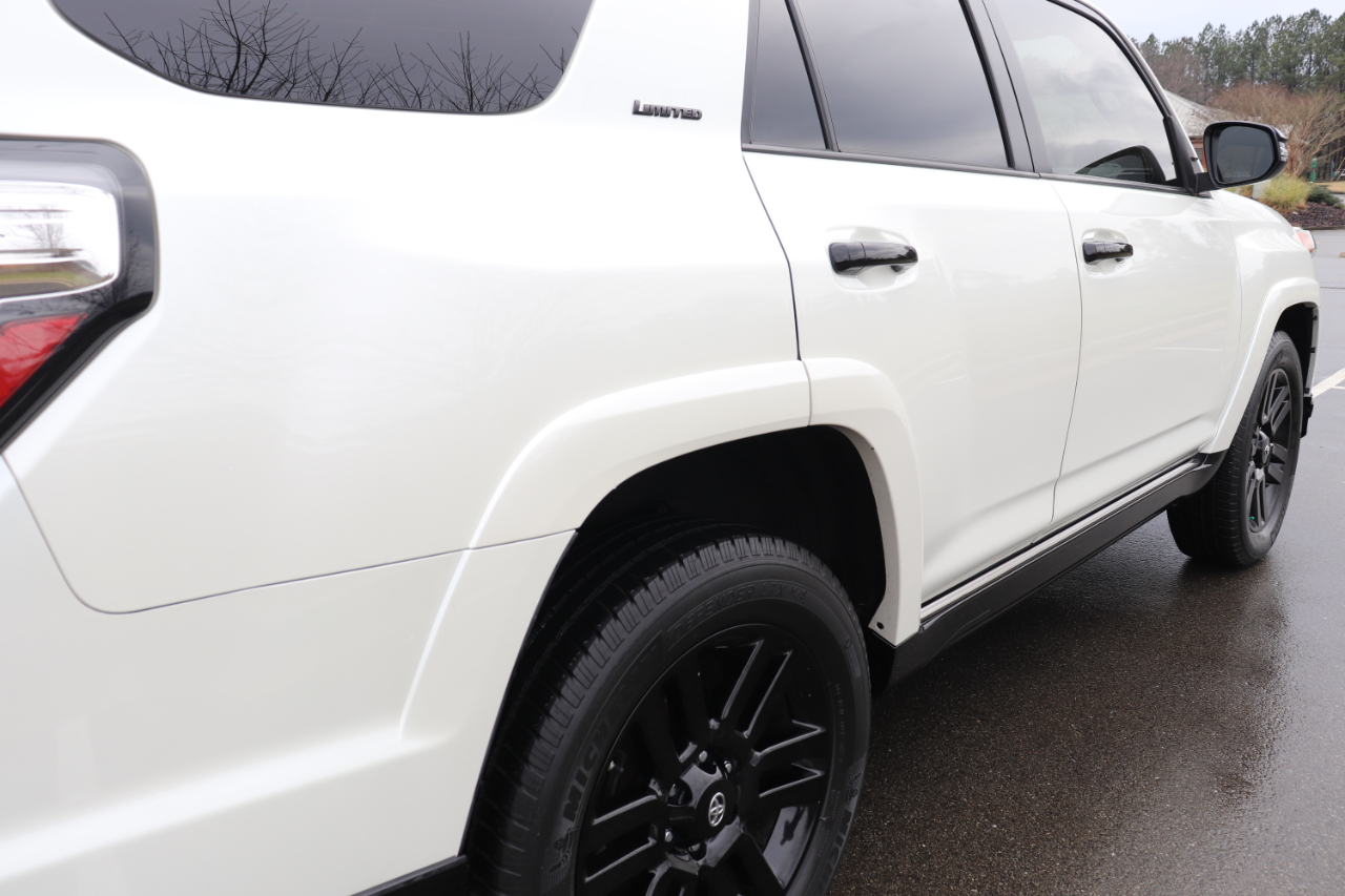 Toyota 4Runner Limited Nightshade 4WD (Natl) 2020