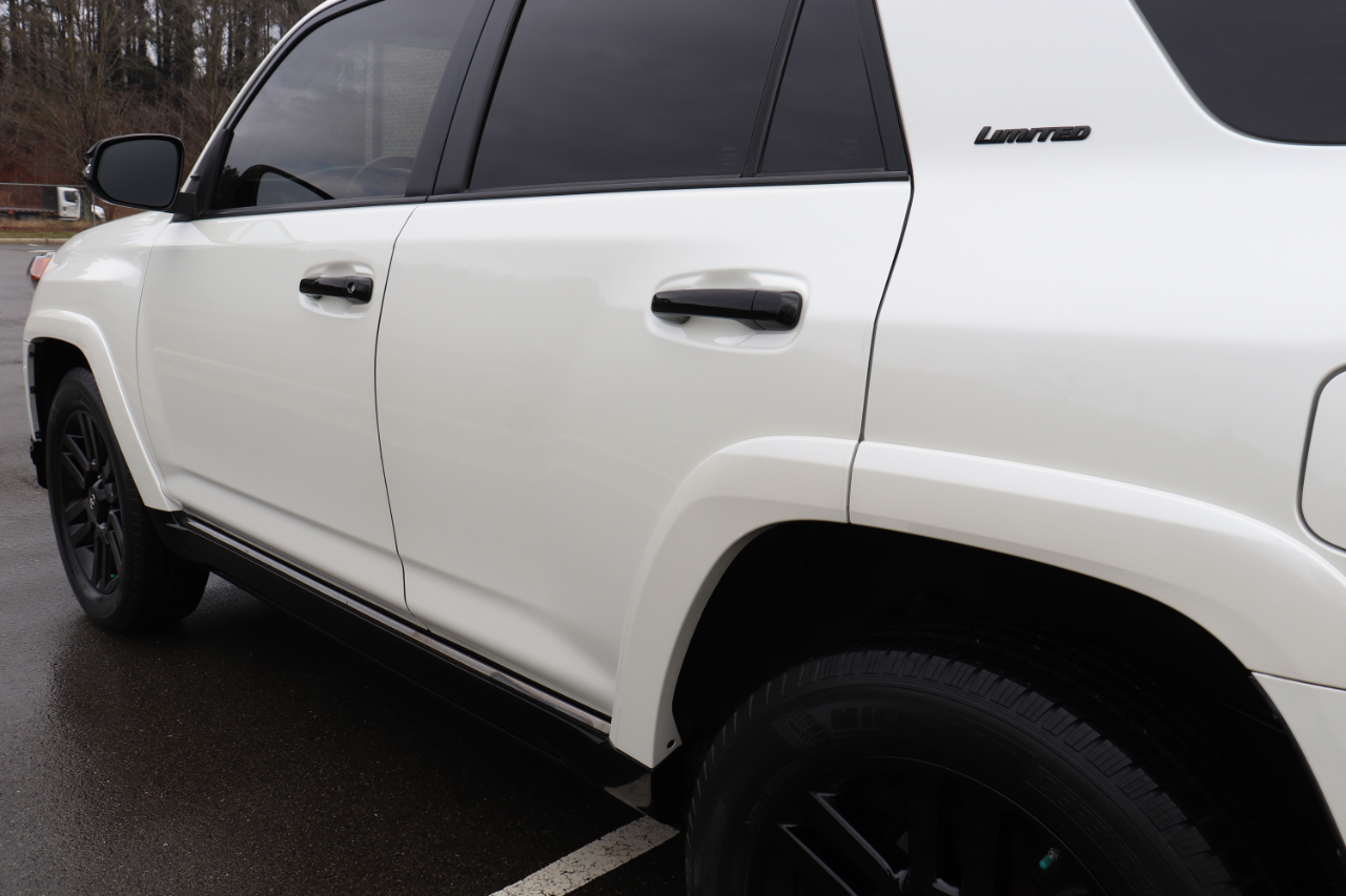 Toyota 4Runner Limited Nightshade 4WD (Natl) 2020