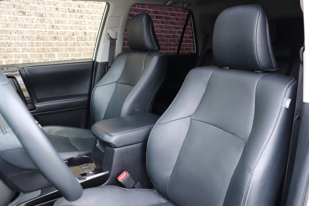 Toyota 4Runner Limited Nightshade 4WD (Natl) 2020