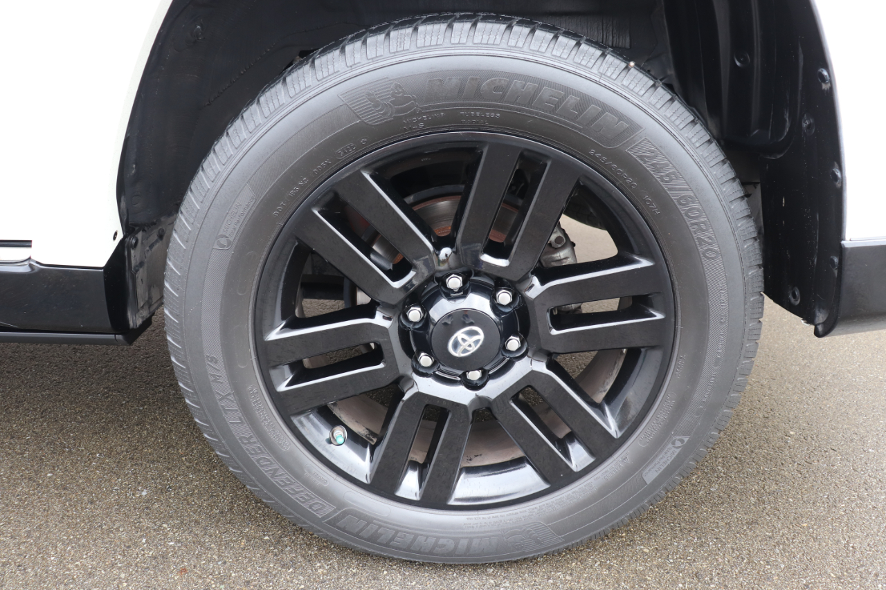 Toyota 4Runner Limited Nightshade 4WD (Natl) 2020