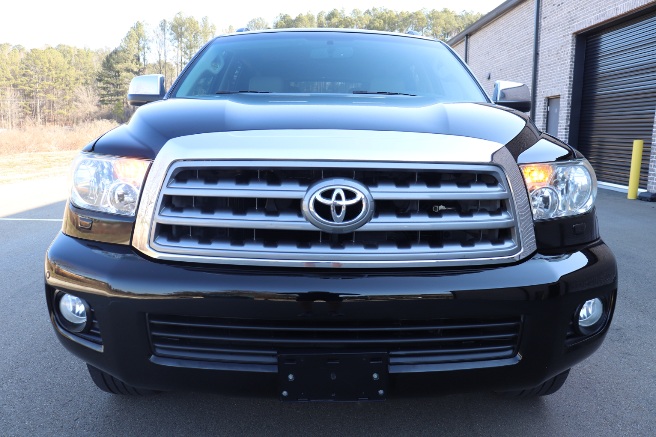 Toyota Sequoia Limited 2WD 2014