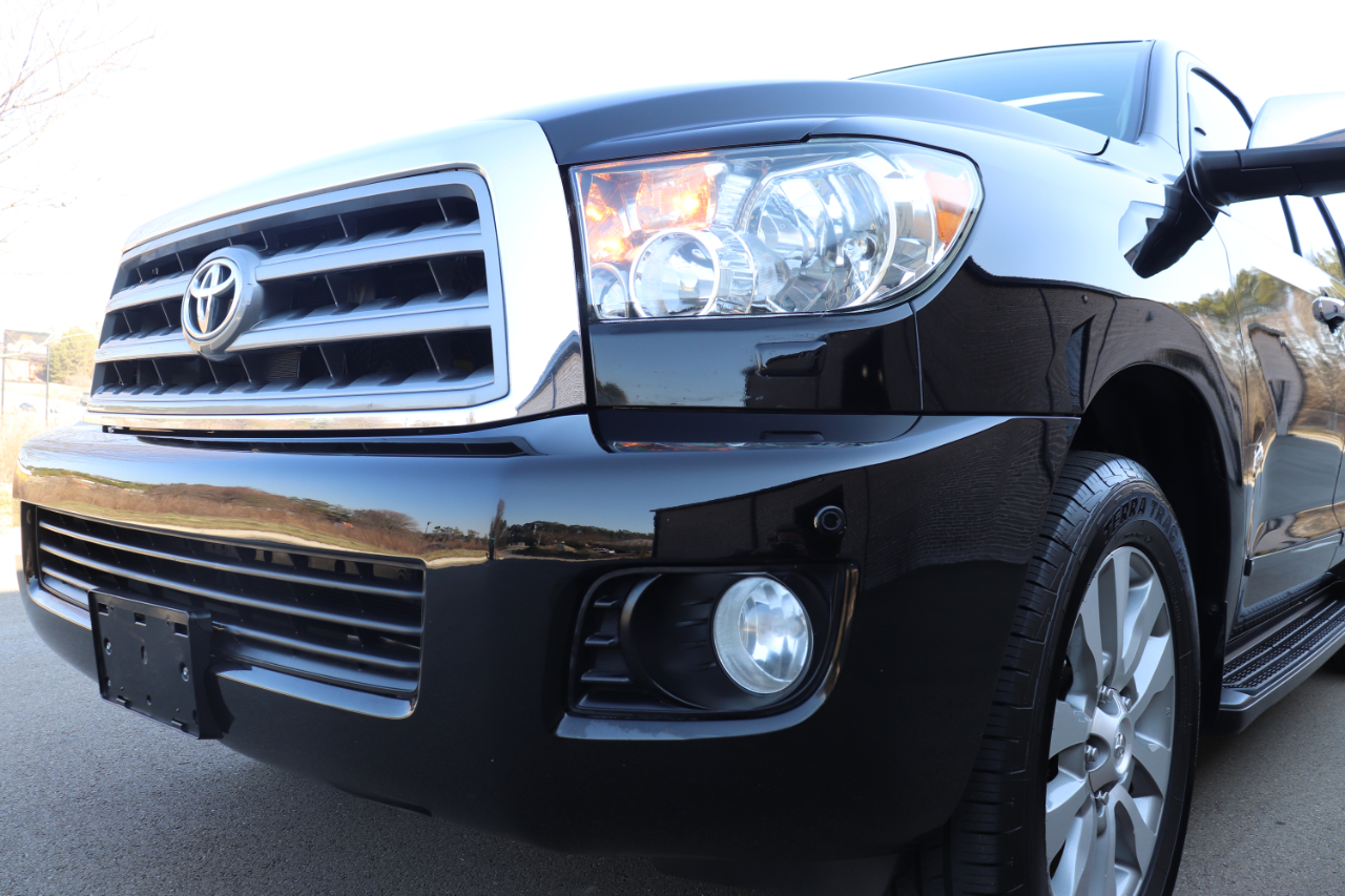 Toyota Sequoia Limited 2WD 2014
