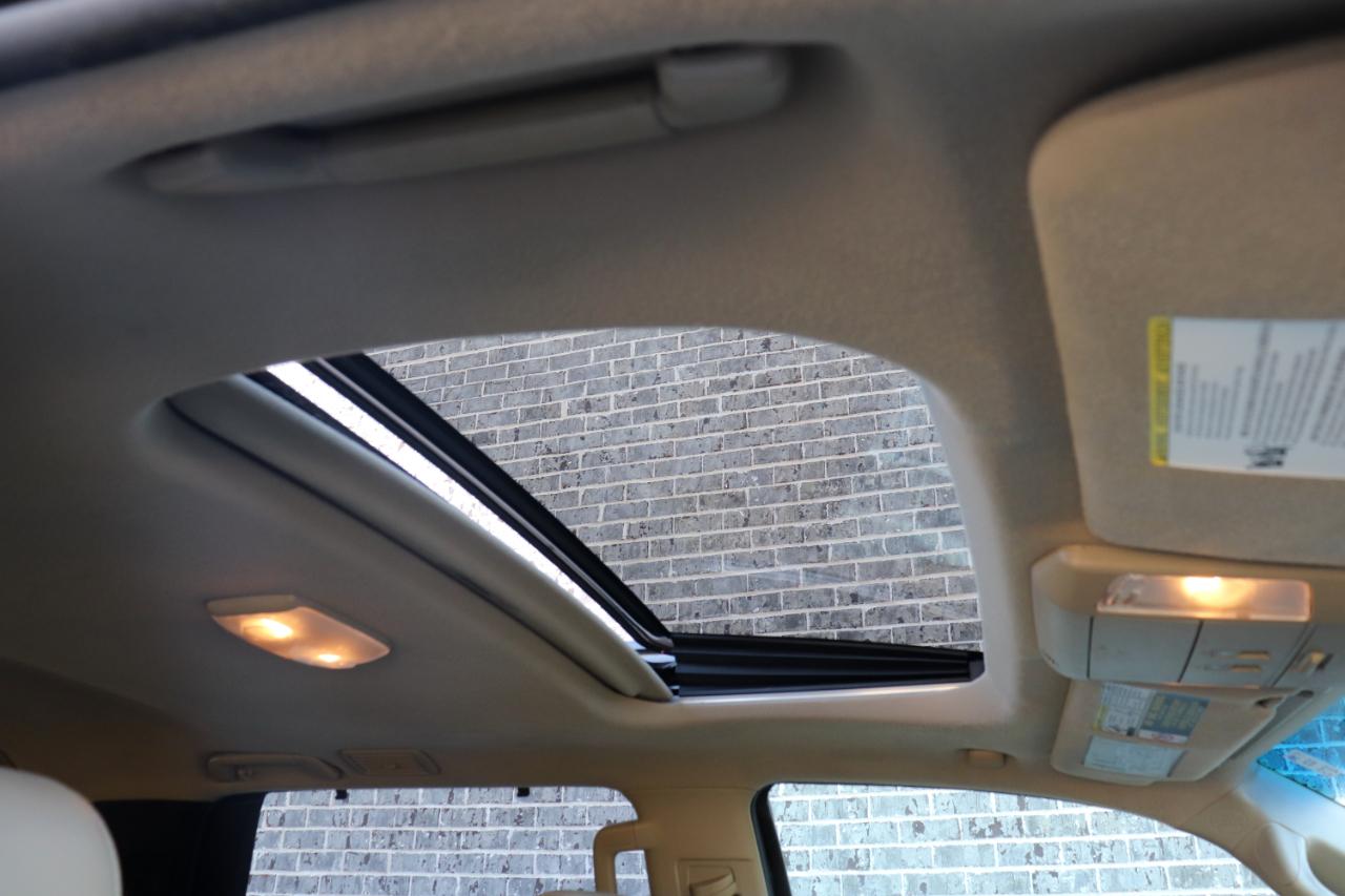 Toyota Sequoia Limited 2WD 2014