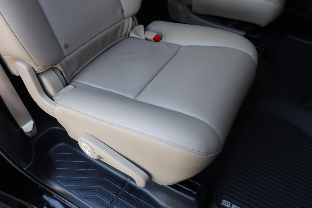 Toyota Sequoia Limited 2WD 2014