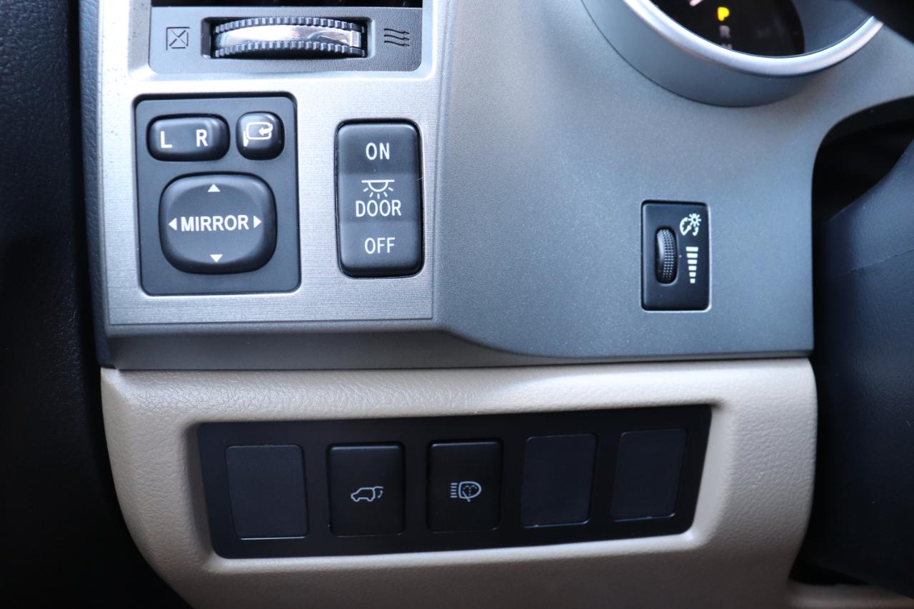 Toyota Sequoia Limited 2WD 2014