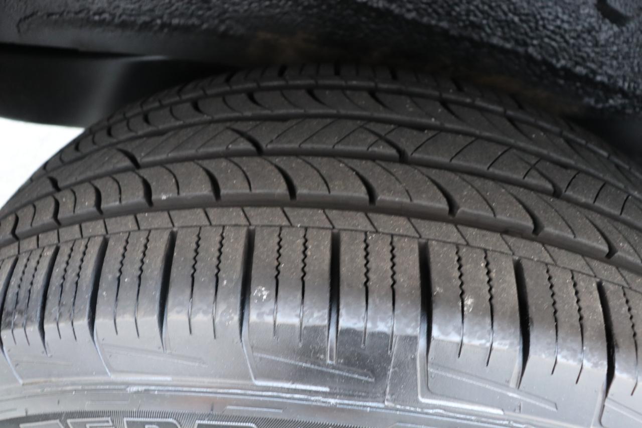 Toyota Sequoia Limited 2WD 2014