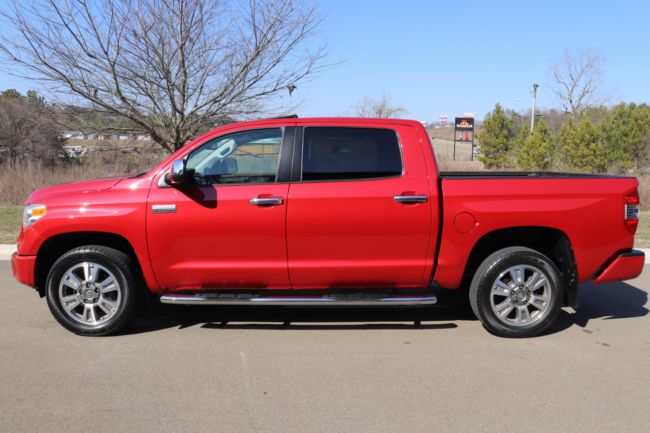 Toyota Tundra Platinum CrewMax 5.7L 4WD 2016