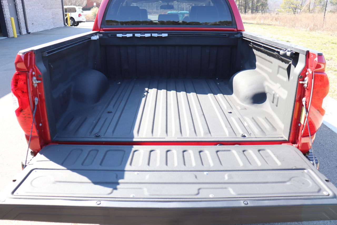 Toyota Tundra Platinum CrewMax 5.7L 4WD 2016