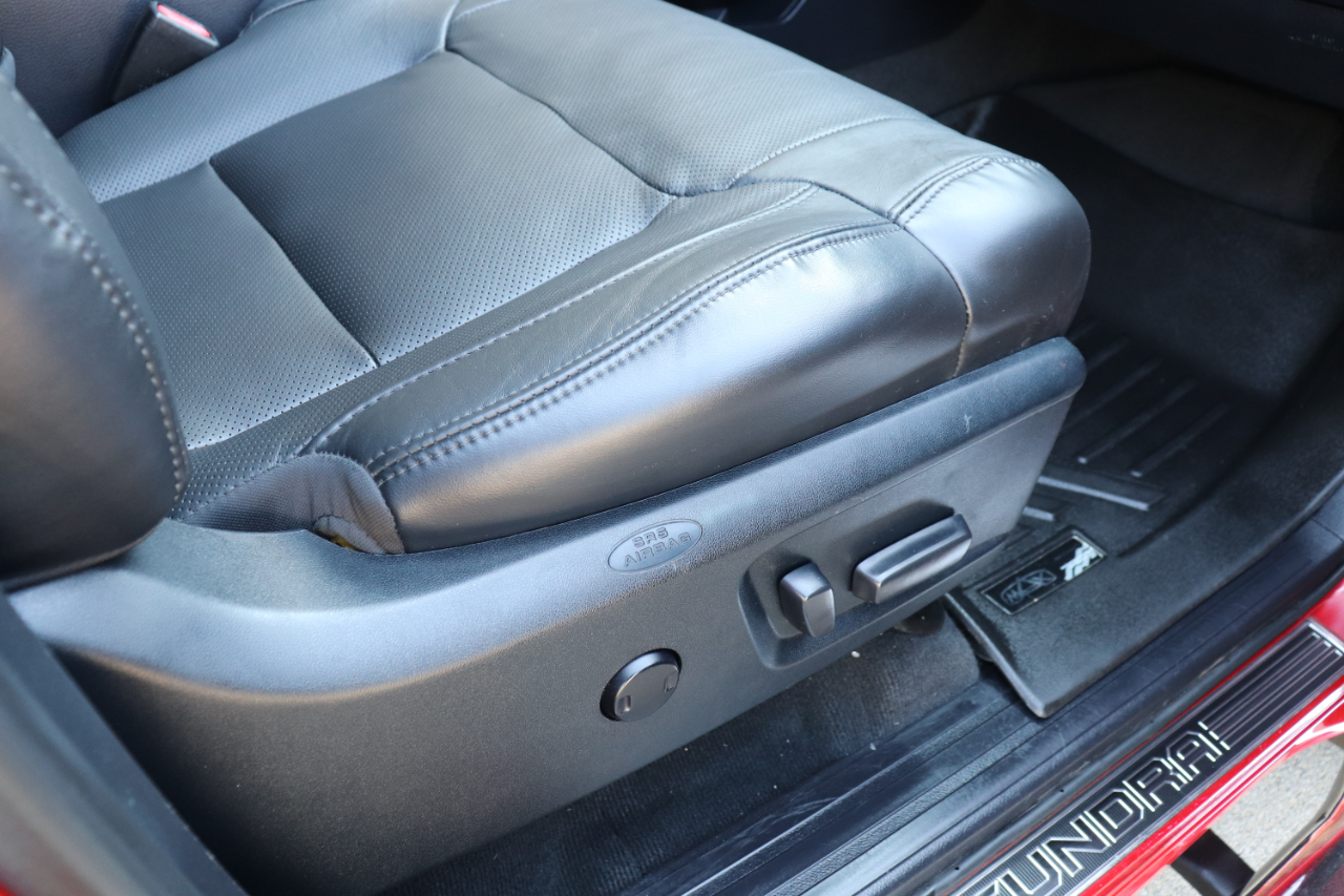 Toyota Tundra Platinum CrewMax 5.7L 4WD 2016