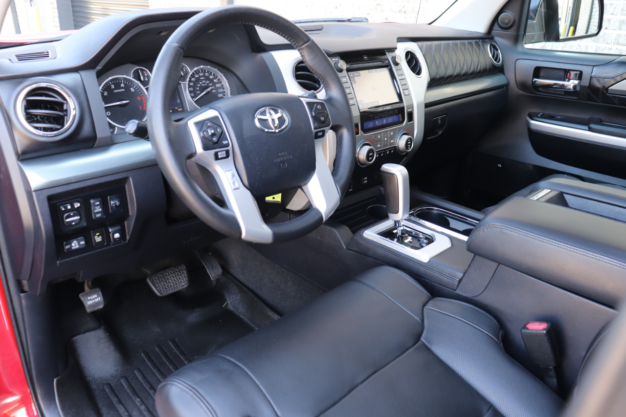 Toyota Tundra Platinum CrewMax 5.7L 4WD 2016