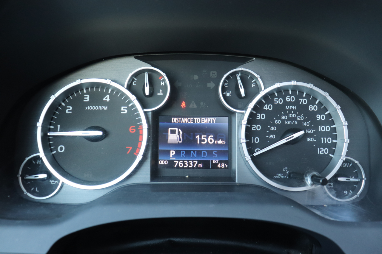 Toyota Tundra Platinum CrewMax 5.7L 4WD 2016