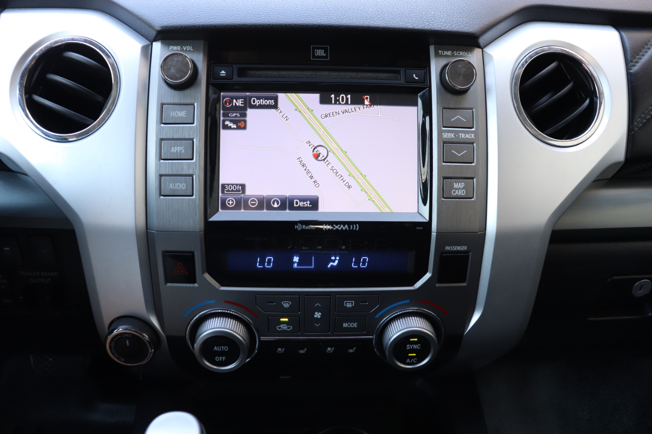 Toyota Tundra Platinum CrewMax 5.7L 4WD 2016