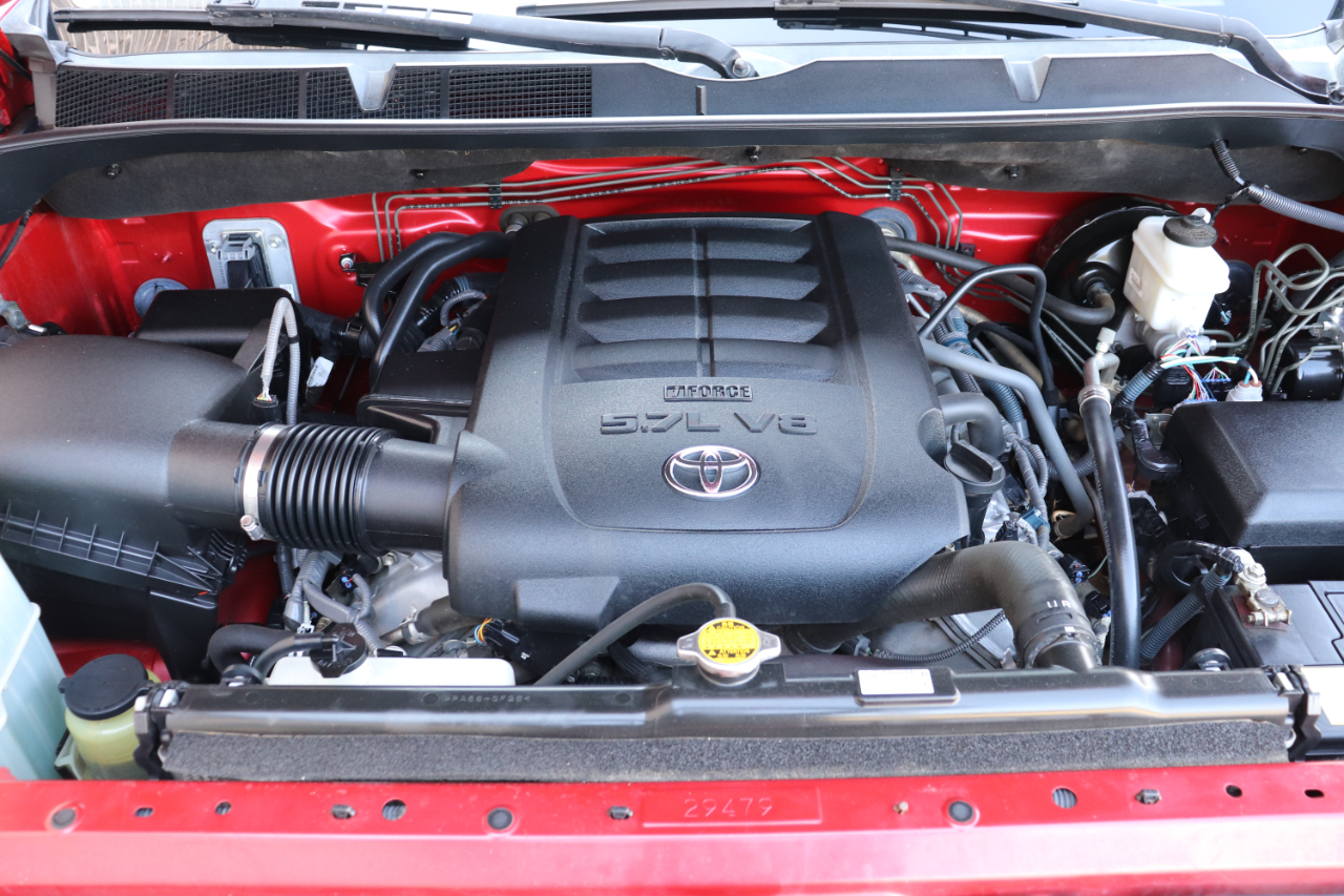 Toyota Tundra Platinum CrewMax 5.7L 4WD 2016