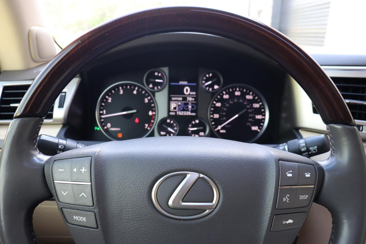 Lexus LX 570 4WD 4dr 2014