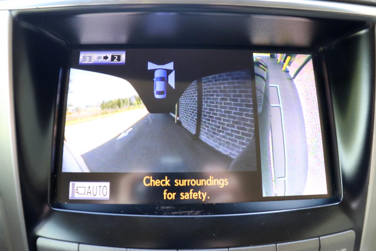 Lexus LX 570 4WD 4dr 2014