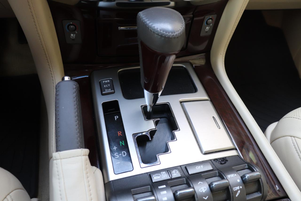 Lexus LX 570 4WD 4dr 2014