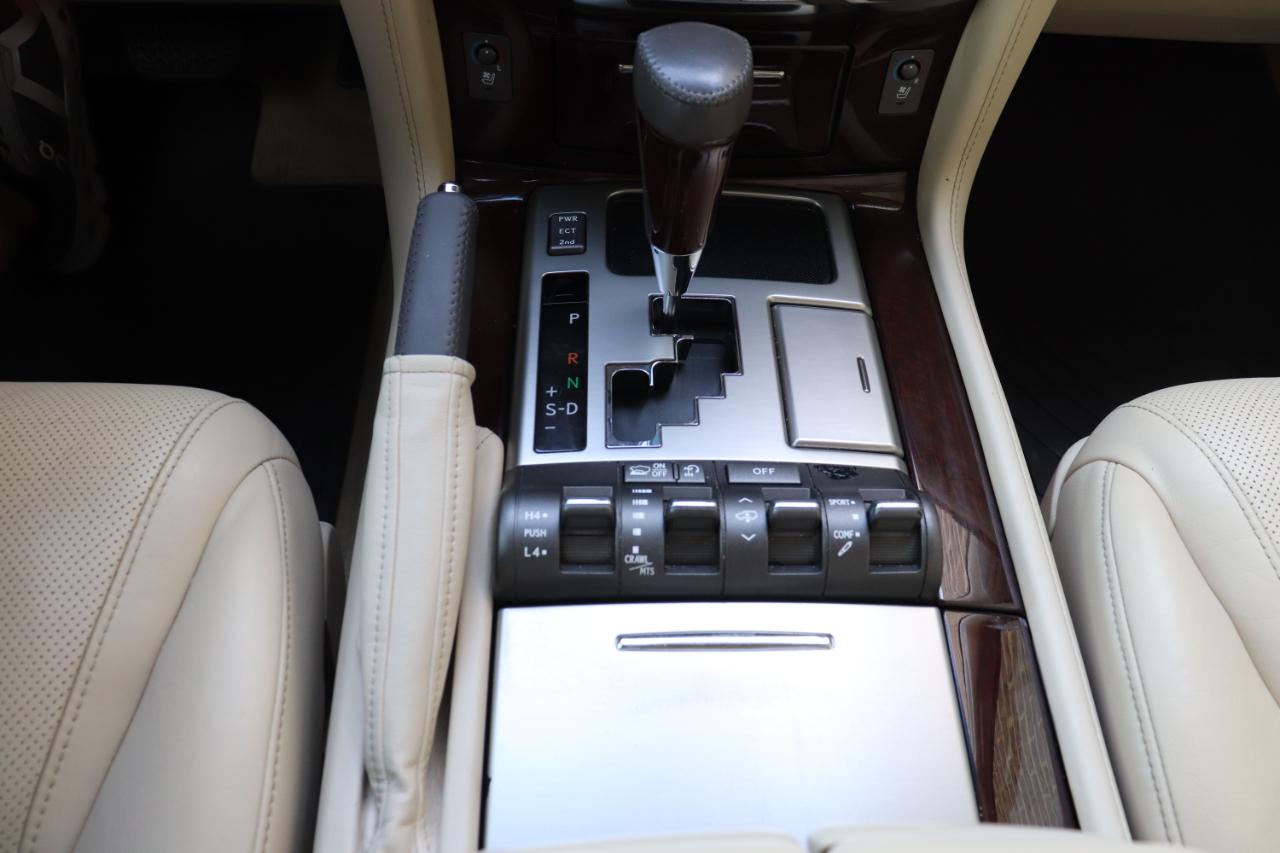 Lexus LX 570 4WD 4dr 2014