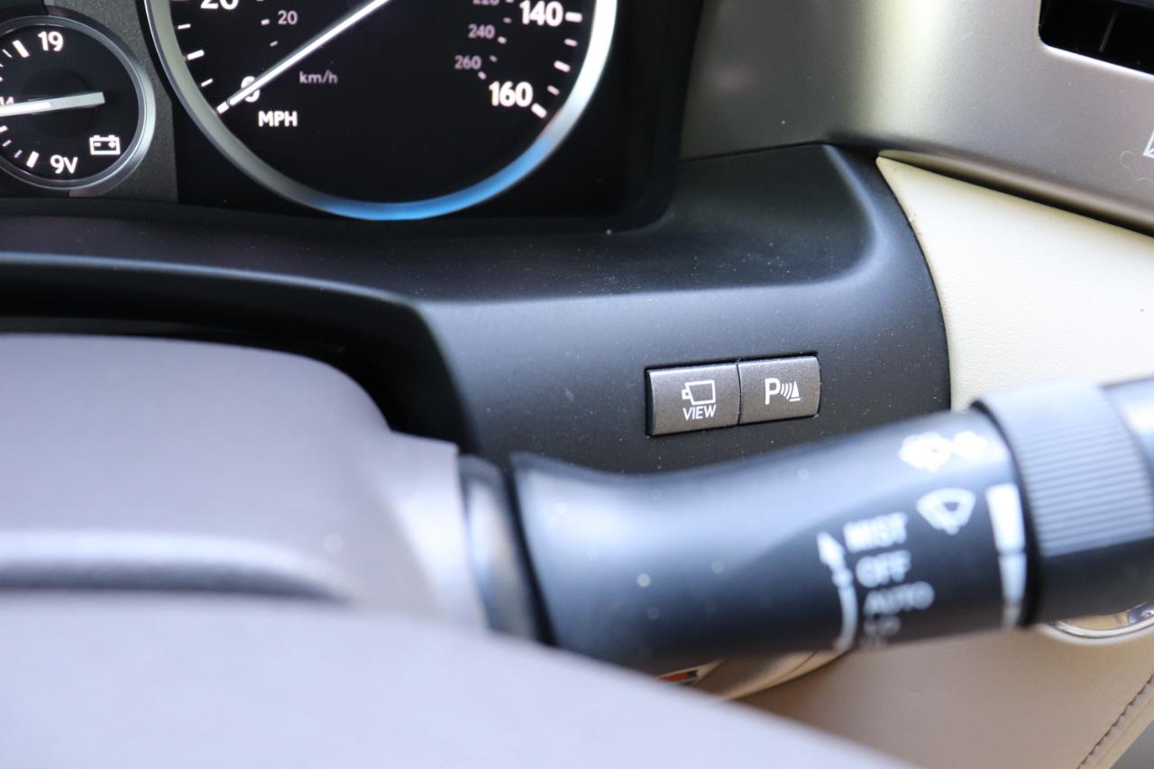 Lexus LX 570 4WD 4dr 2014