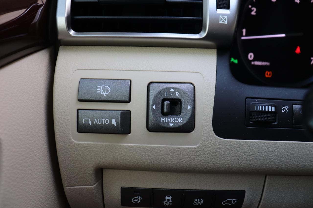 Lexus LX 570 4WD 4dr 2014