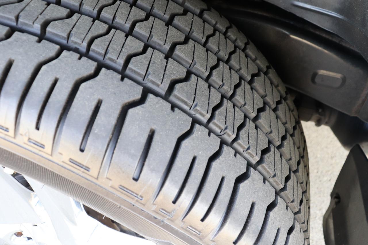 Lexus LX 570 4WD 4dr 2014