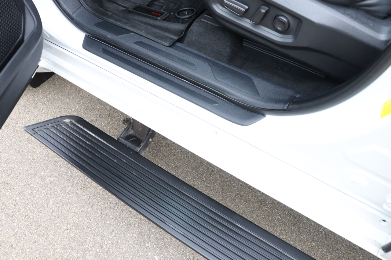 Toyota Sequoia Platinum 4WD 2024