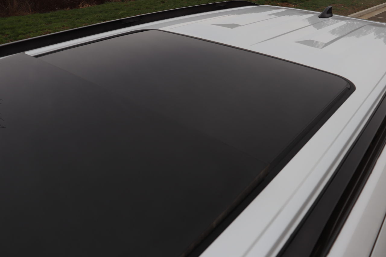 Toyota Sequoia Platinum 4WD 2024