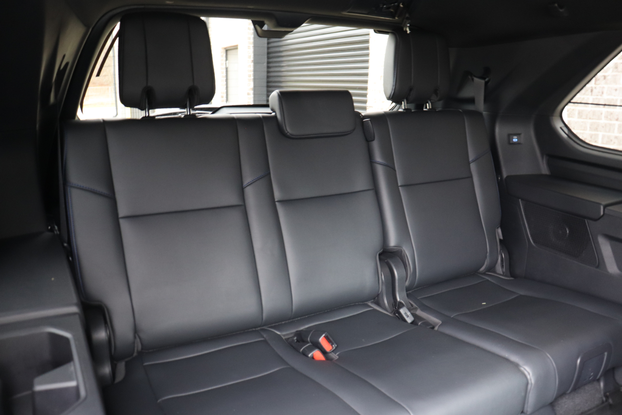 Toyota Sequoia Platinum 4WD 2024