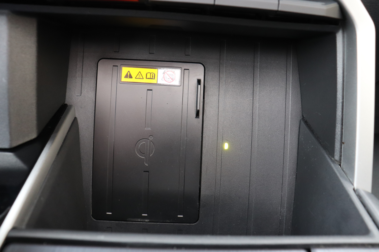 Toyota Sequoia Platinum 4WD 2024