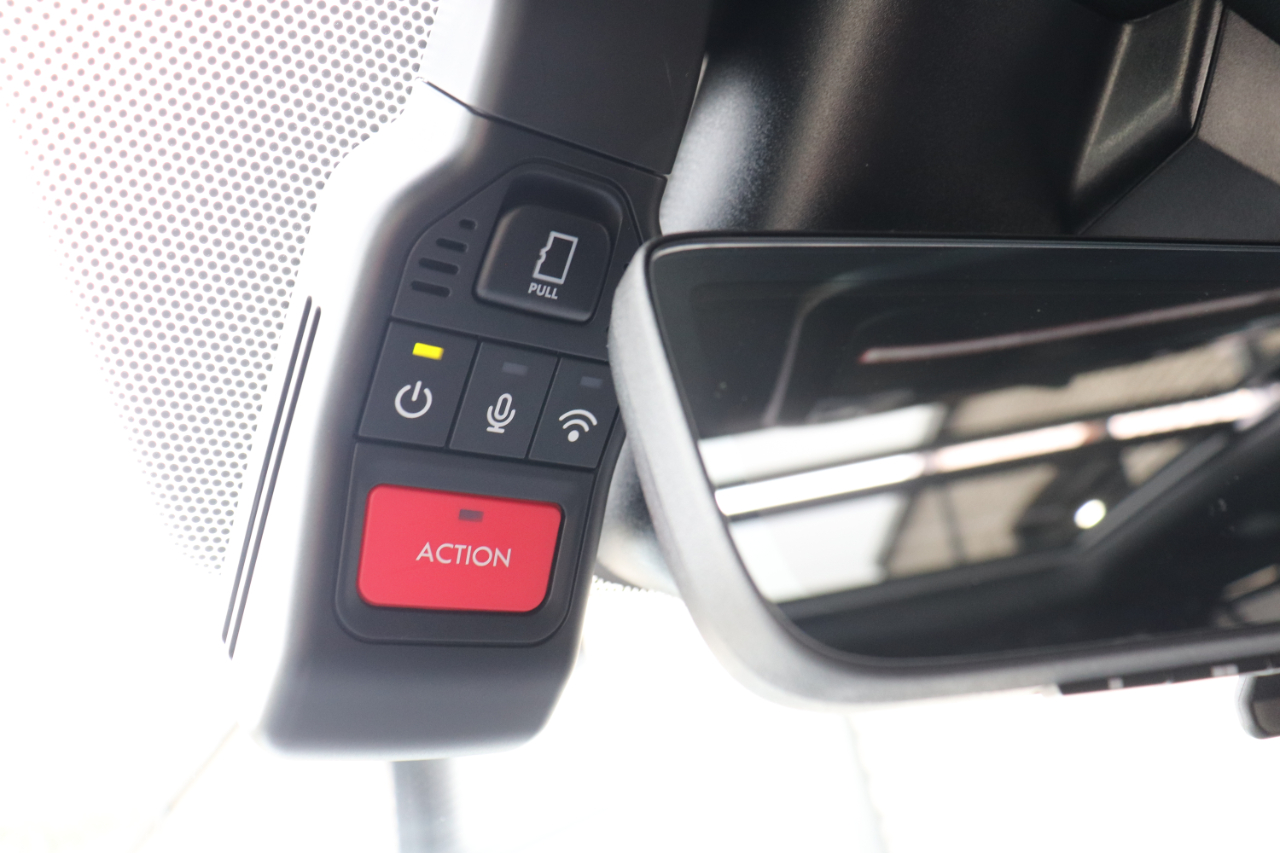 Toyota Sequoia Platinum 4WD 2024