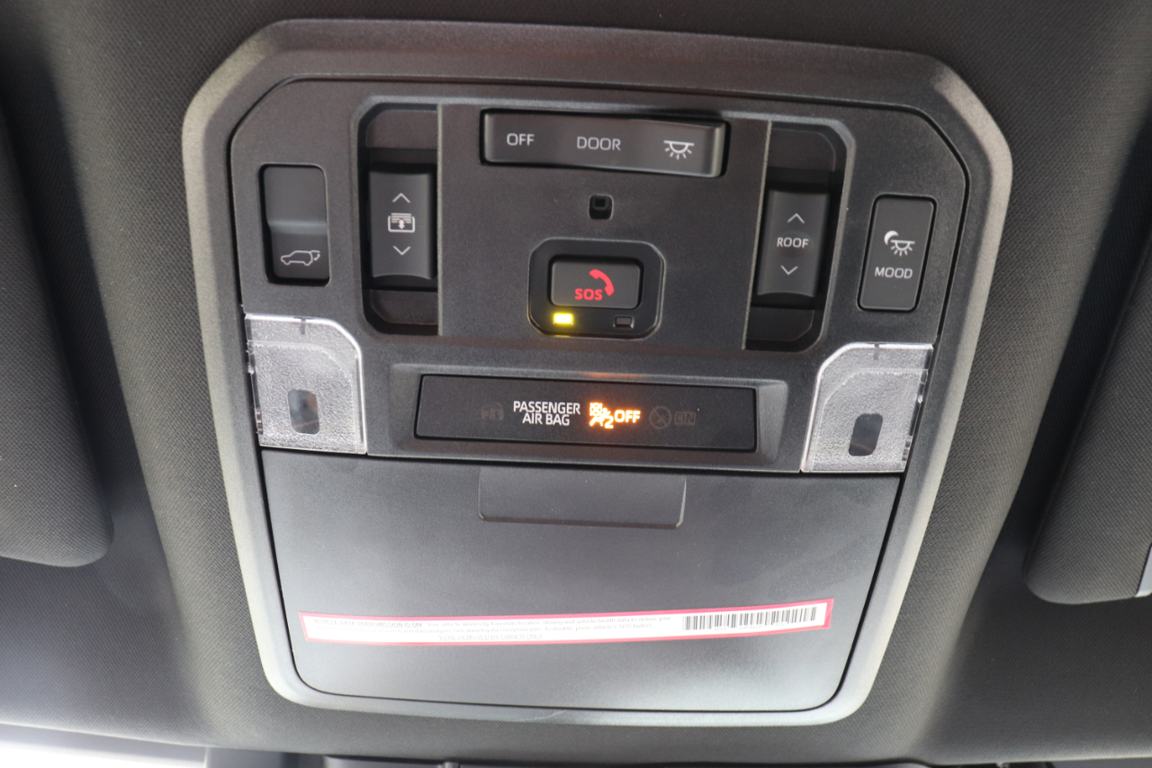 Toyota Sequoia Platinum 4WD 2024