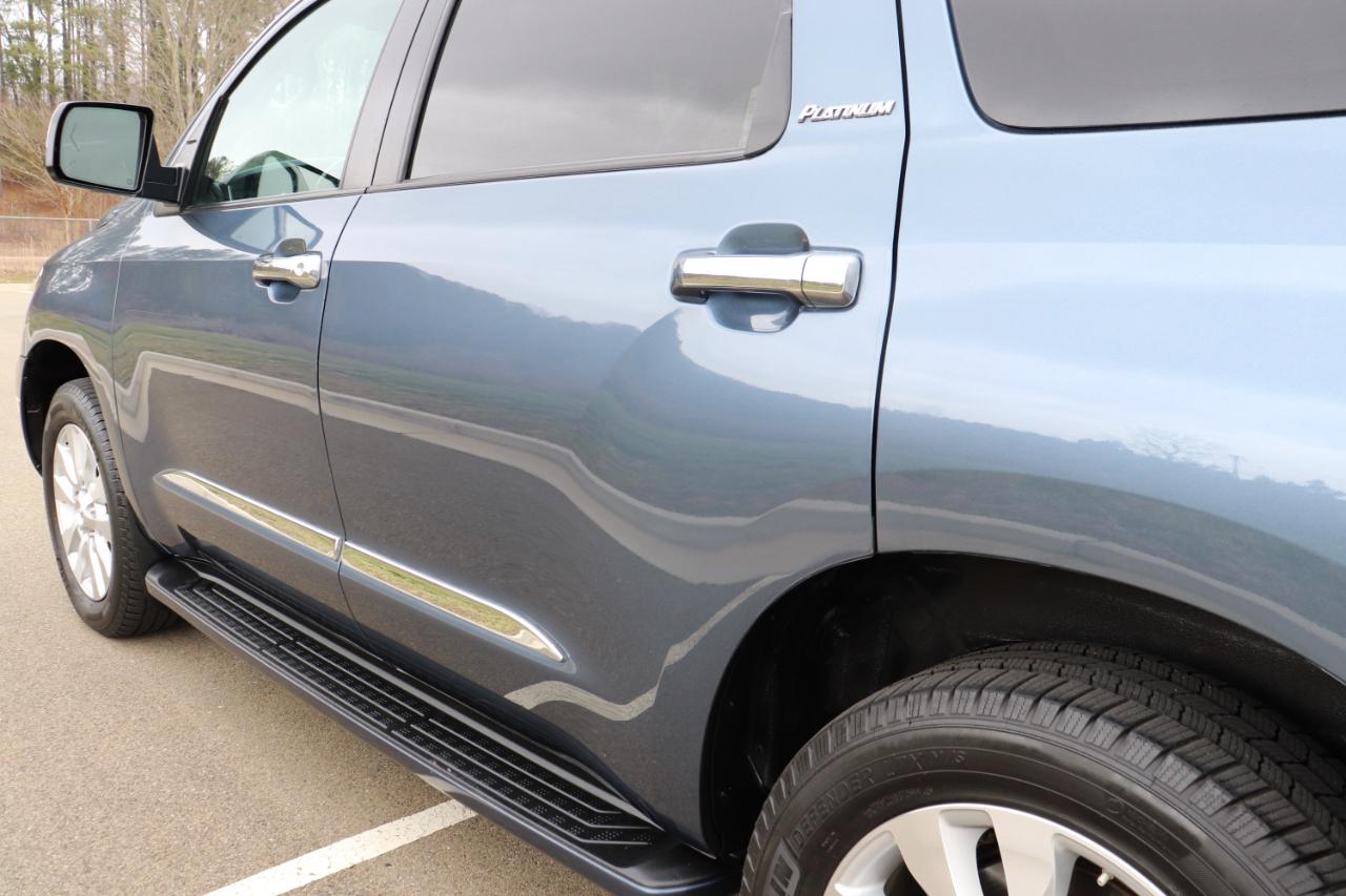 Toyota Sequoia Plantium 4WD 2020