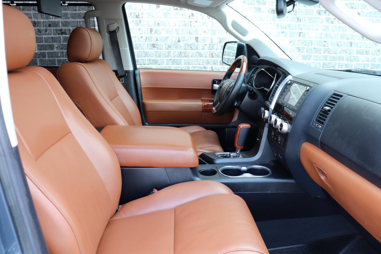 Toyota Sequoia Plantium 4WD 2020