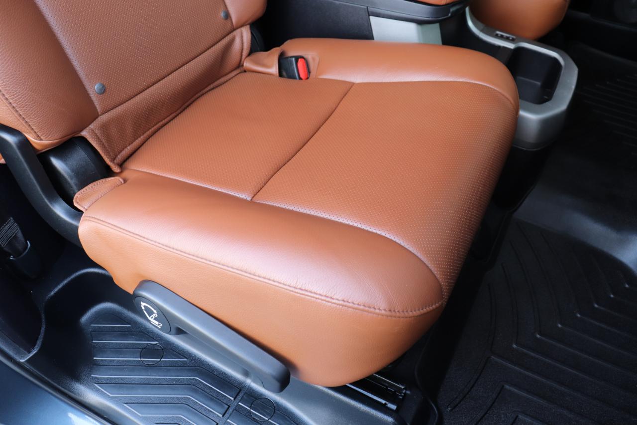 Toyota Sequoia Plantium 4WD 2020