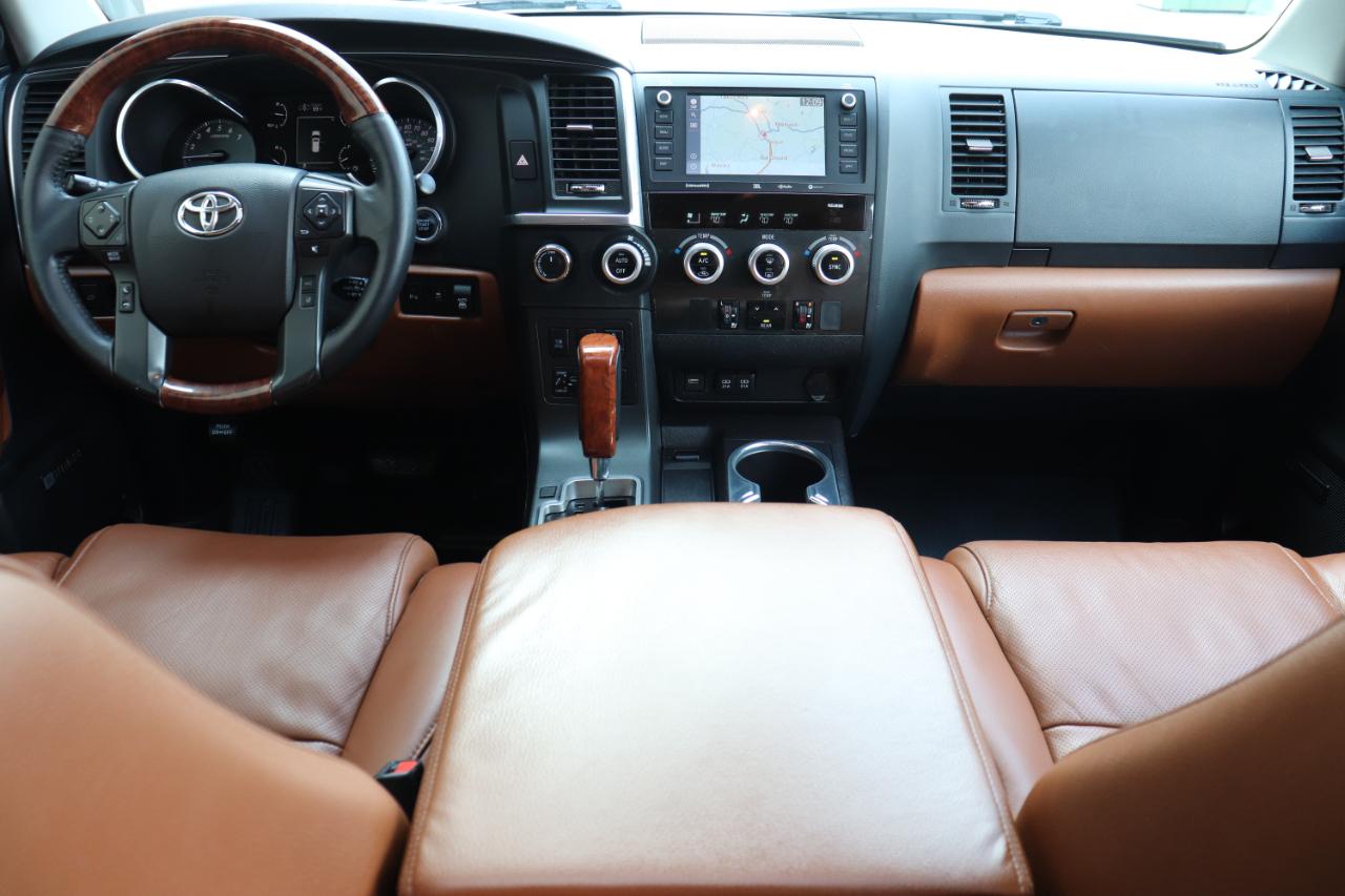 Toyota Sequoia Plantium 4WD 2020