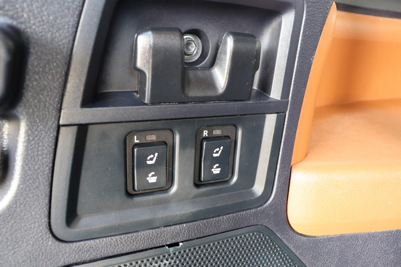 Toyota Sequoia Plantium 4WD 2020