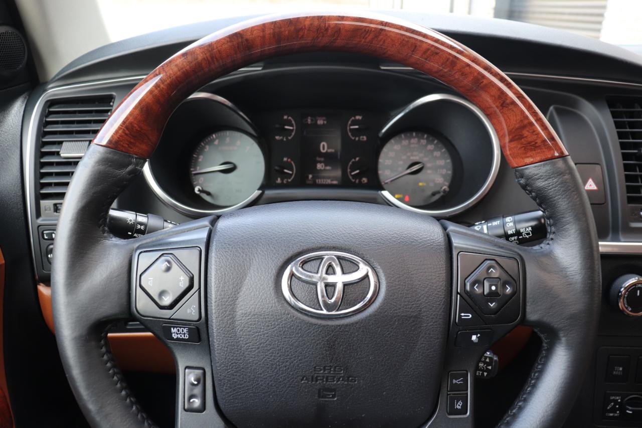 Toyota Sequoia Plantium 4WD 2020