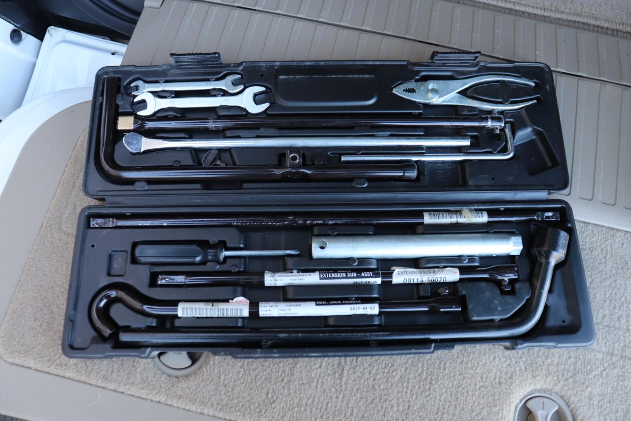 Toyota Land Cruiser 4WD 2008