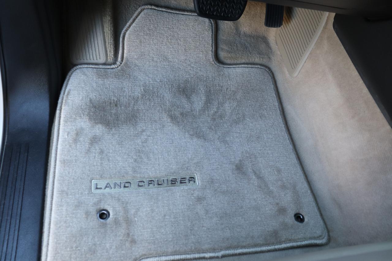 Toyota Land Cruiser 4WD 2008